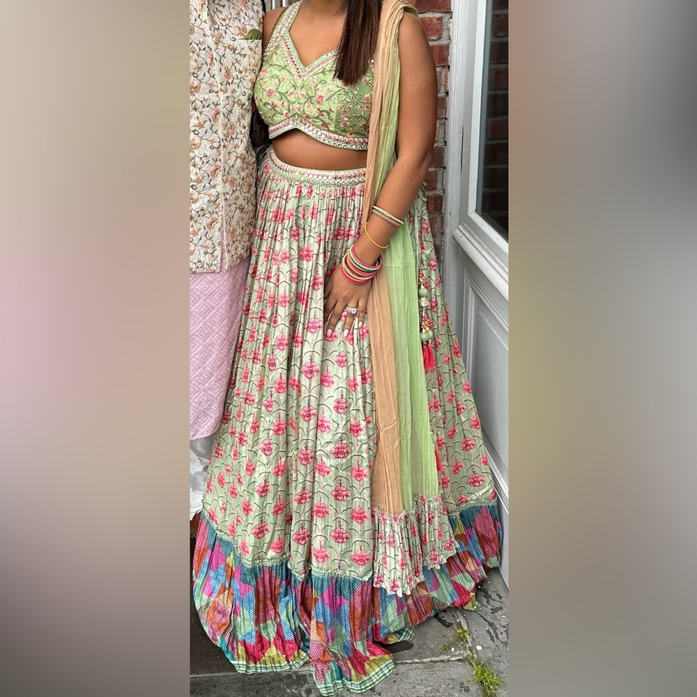 Summer lengha